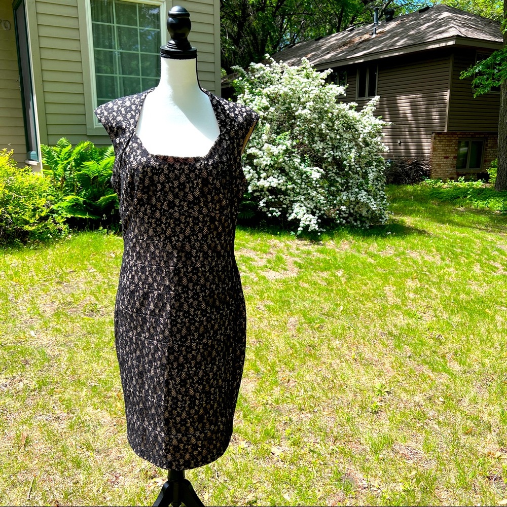 2 for $20 Sangria lace curvy hourglass special occasion dress size 14